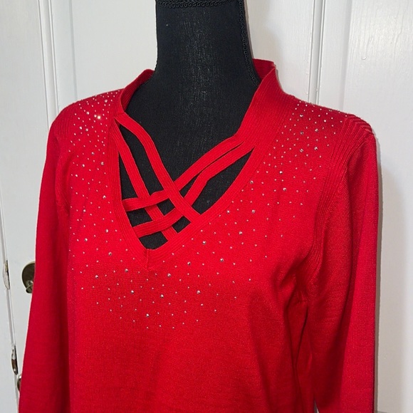 3/4 sleeve holiday sweater - Picture 3 of 5